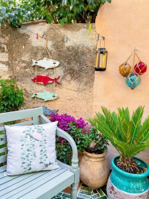 Petit Patio - 2 Chambres - Centre Ville - Climatisation Cassis Esterno foto