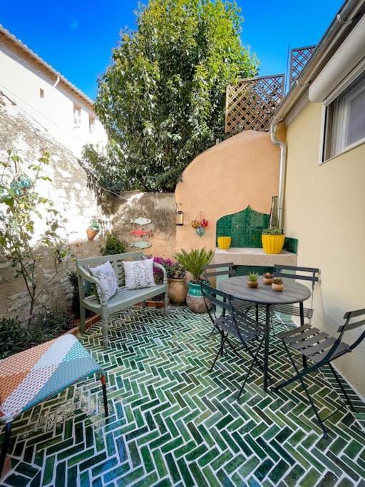 Petit Patio - 2 Chambres - Centre Ville - Climatisation Cassis Esterno foto