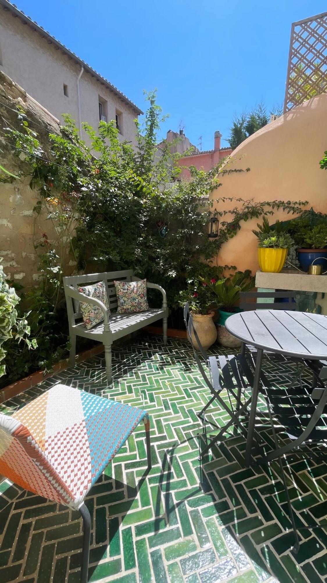 Petit Patio - 2 Chambres - Centre Ville - Climatisation Cassis Esterno foto